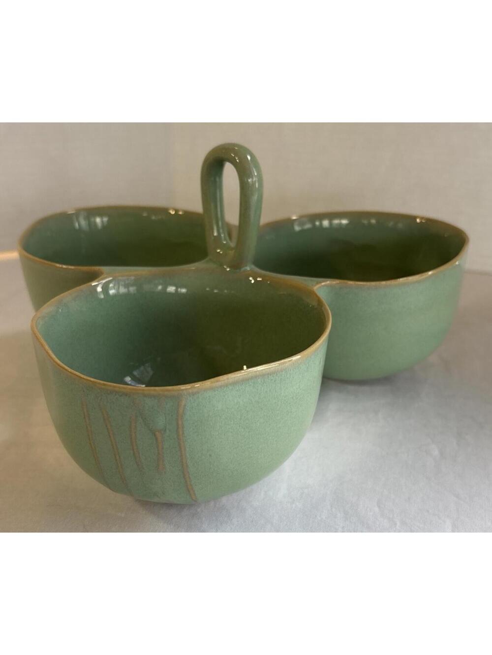 Karen Neuburger 3 Part Condiment Server With Middle Handle Willow Collection